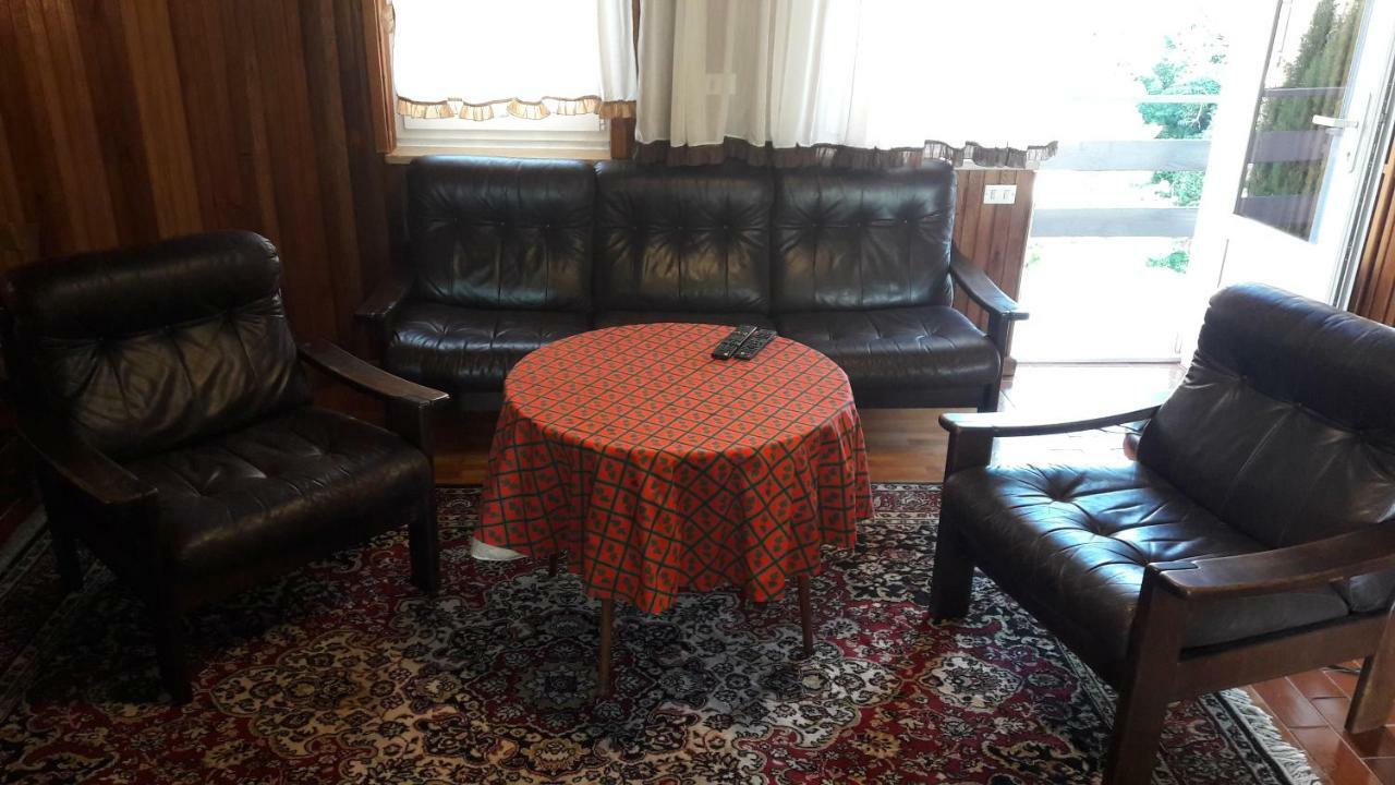 Mica Apartment Senj  Luaran gambar