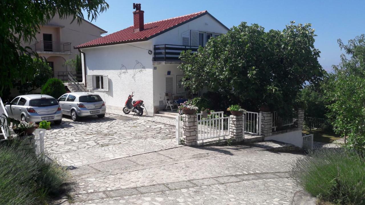 Mica Apartment Senj  Luaran gambar